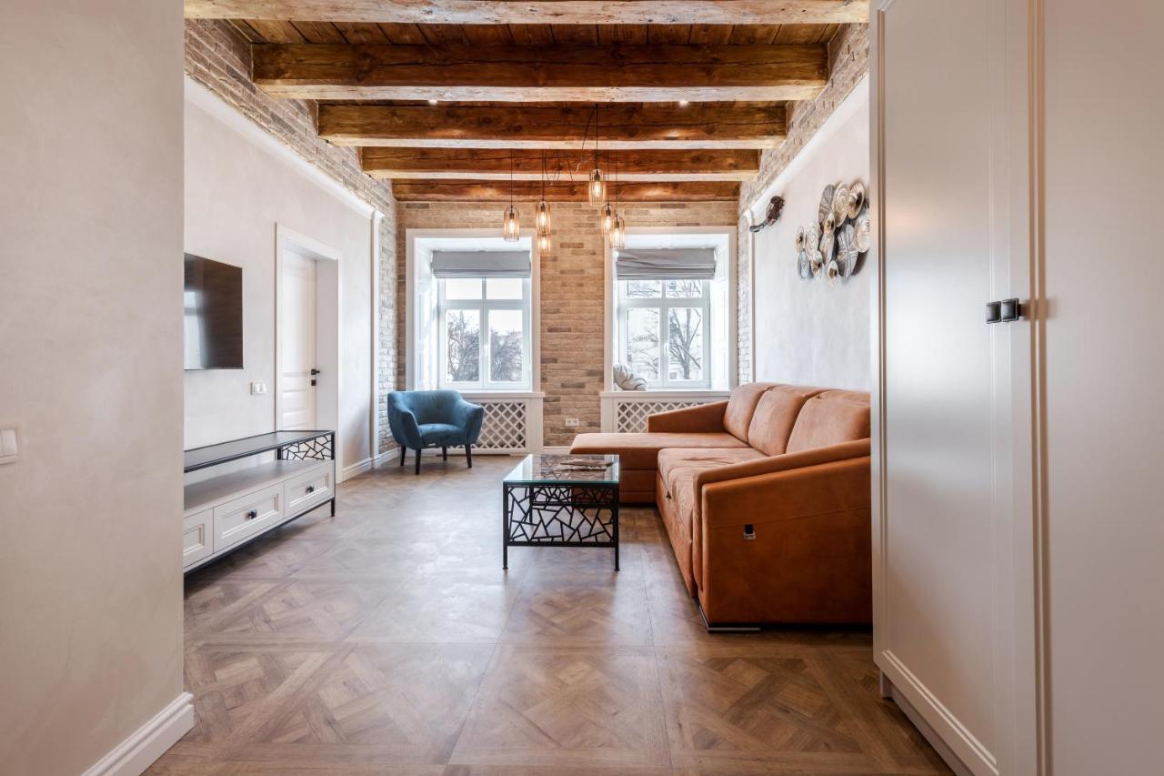 View On Rynok Square Apartments Lemberg Exterior foto