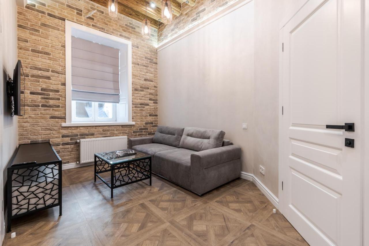View On Rynok Square Apartments Lemberg Exterior foto